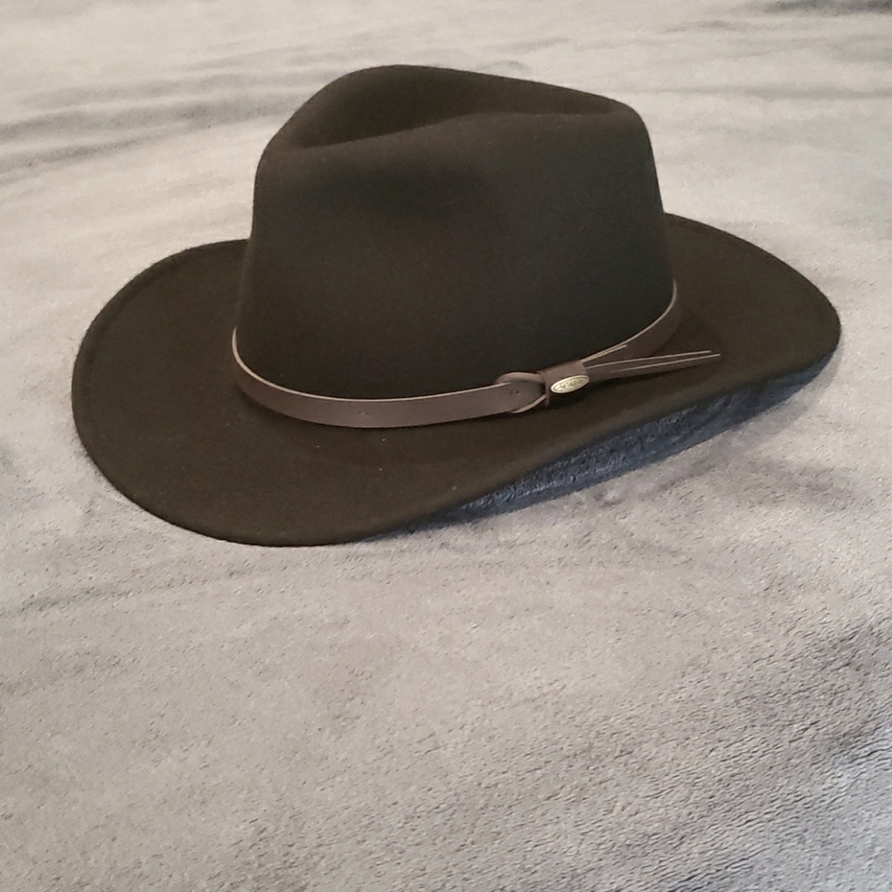 Scala Outback crushable wool felt hat.